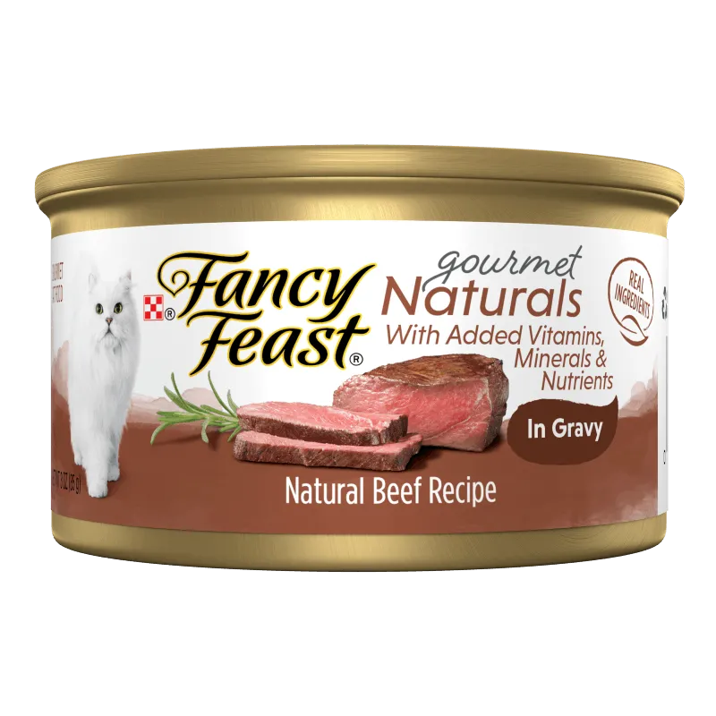 Lata de alimento húmedo para gatos Fancy Feast Gourmet Naturals con carne de res en salsa